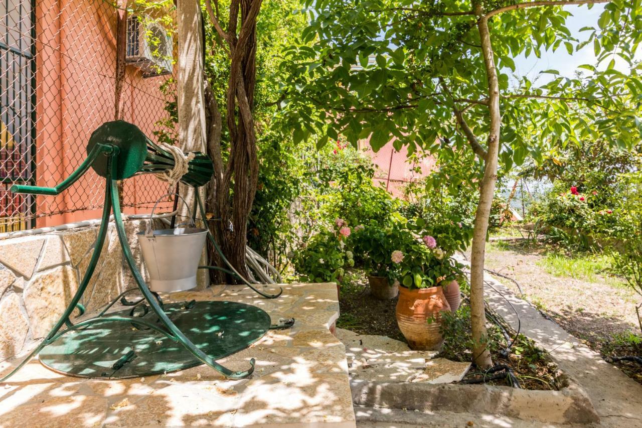 Milena'S Country House Пелекас Екстериор снимка